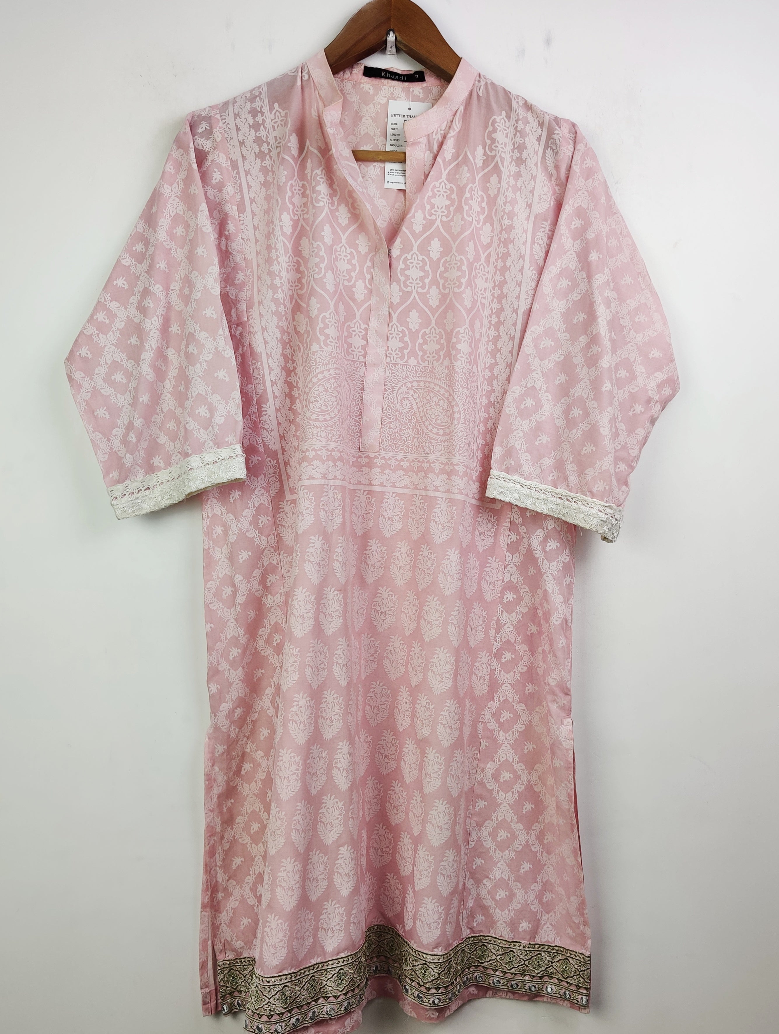 Buy online pre-used pre-loved 100% authentic & Original branded Khaadi (BK-1816) available in Pakistan. Top international brands avilable.