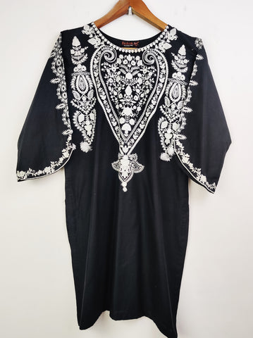 Buy online pre-used pre-loved 100% authentic & Original branded Fashion Art (BK-1842) available in Pakistan. Top international brands avilable.