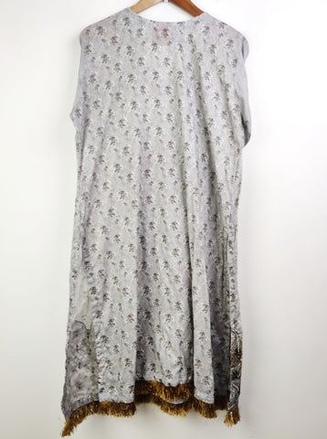 Munira (BK-1906)