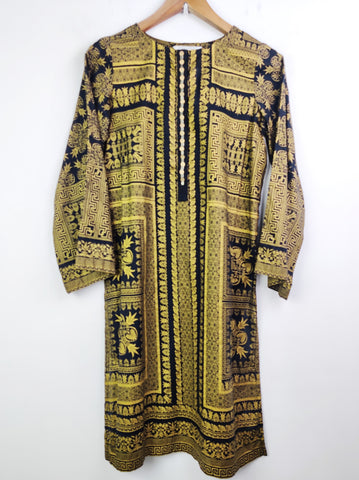 Buy online pre-used pre-loved 100% authentic & Original branded Chinyere (BK-1923) available in Pakistan. Top international brands avilable.