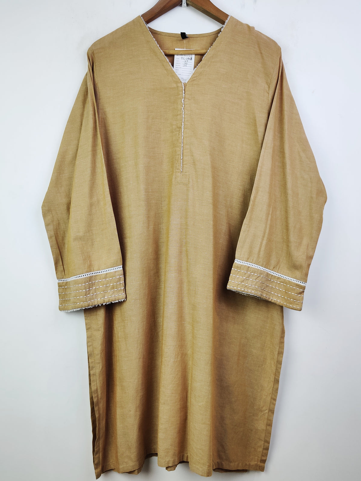 Buy online pre-used pre-loved 100% authentic & Original branded Beechtree (BK-1969) available in Pakistan. Top international brands avilable.