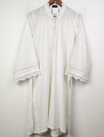 Buy online pre-used pre-loved 100% authentic & Original branded Saya (BK-1982) available in Pakistan. Top international brands avilable.