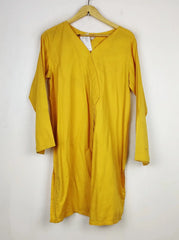 Buy online pre-used pre-loved 100% authentic & Original branded Unknown Brand (BK-2039) available in Pakistan. Top international brands avilable.