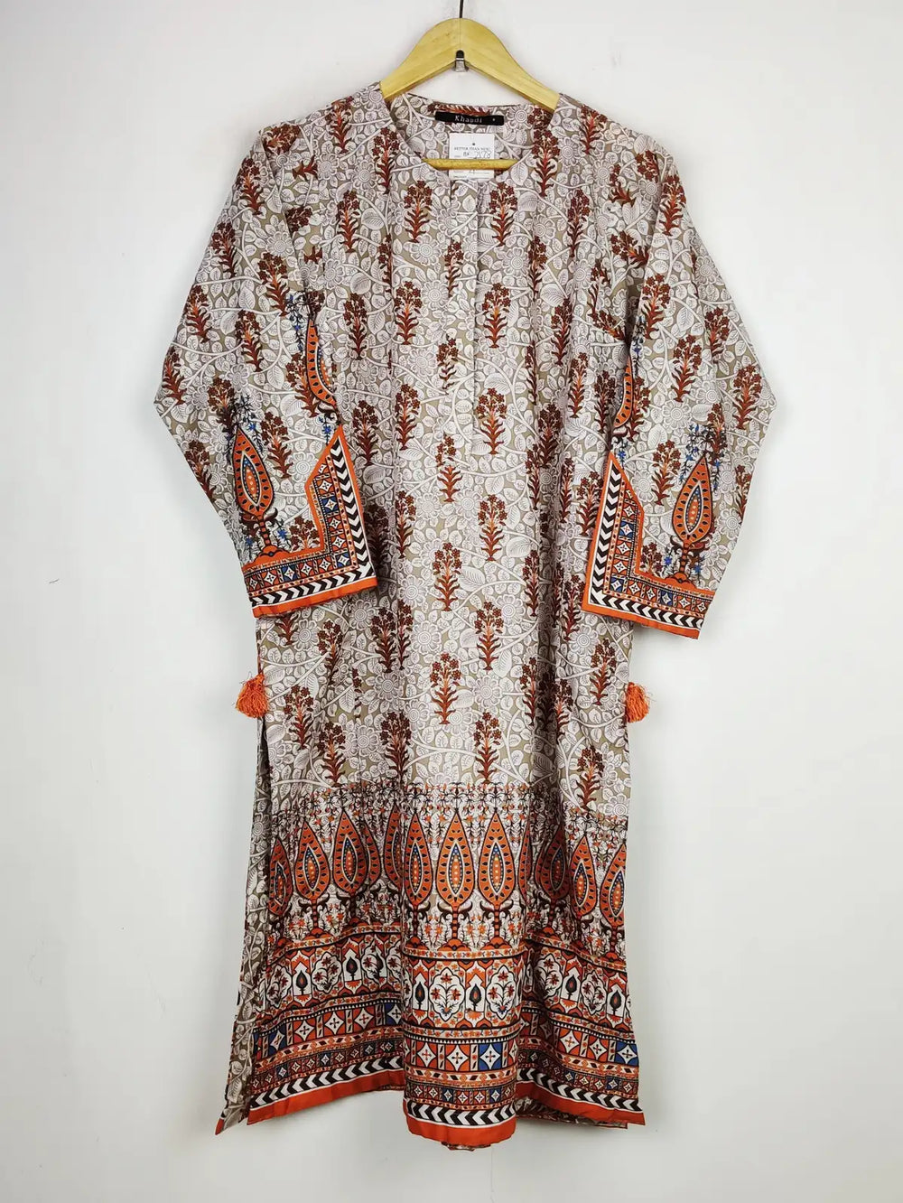 Buy online pre-used pre-loved 100% authentic & Original branded Khaadi (BK-2178) available in Pakistan. Top international brands avilable.
