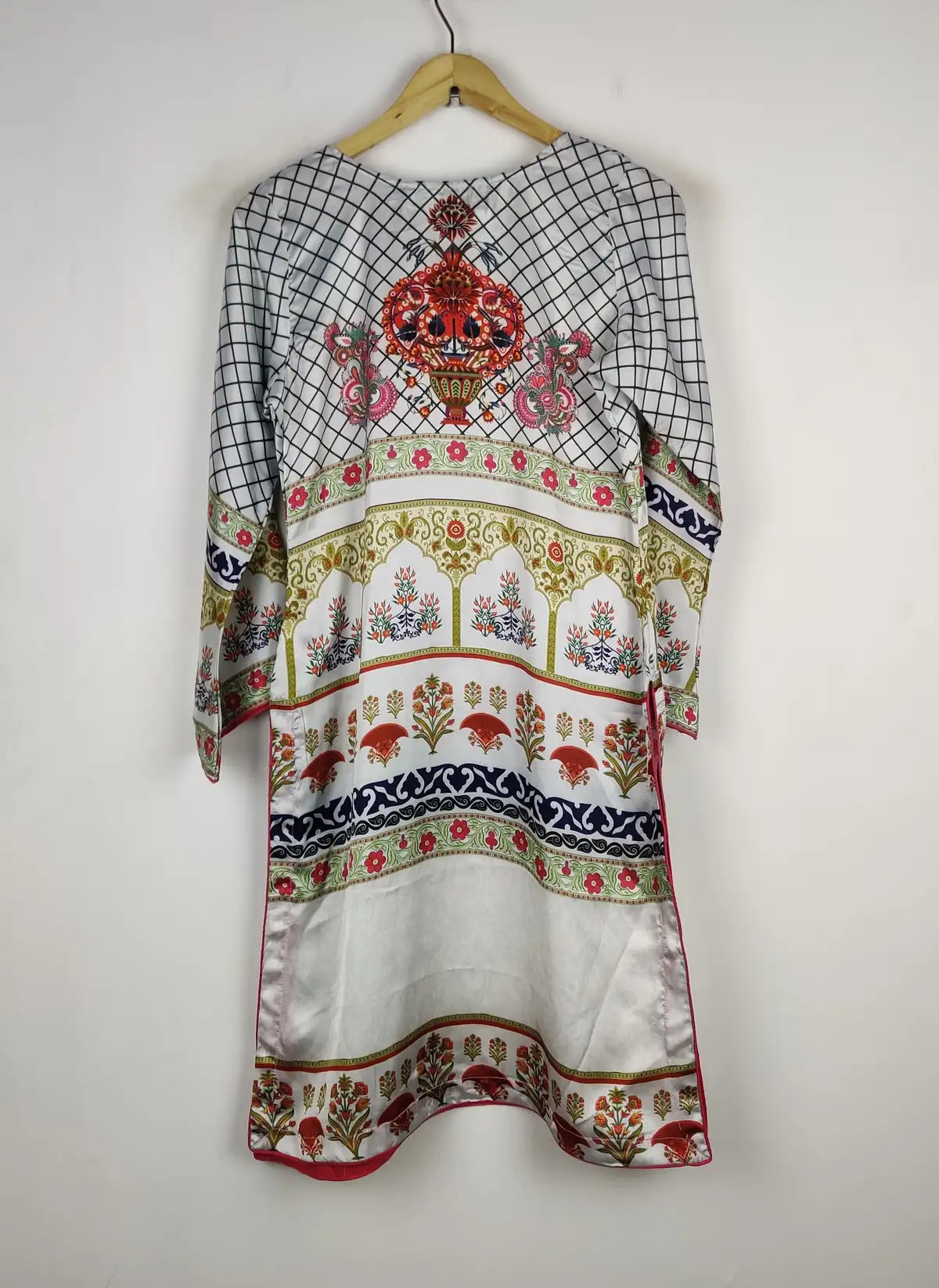 Unknown Brand (BK-2557)