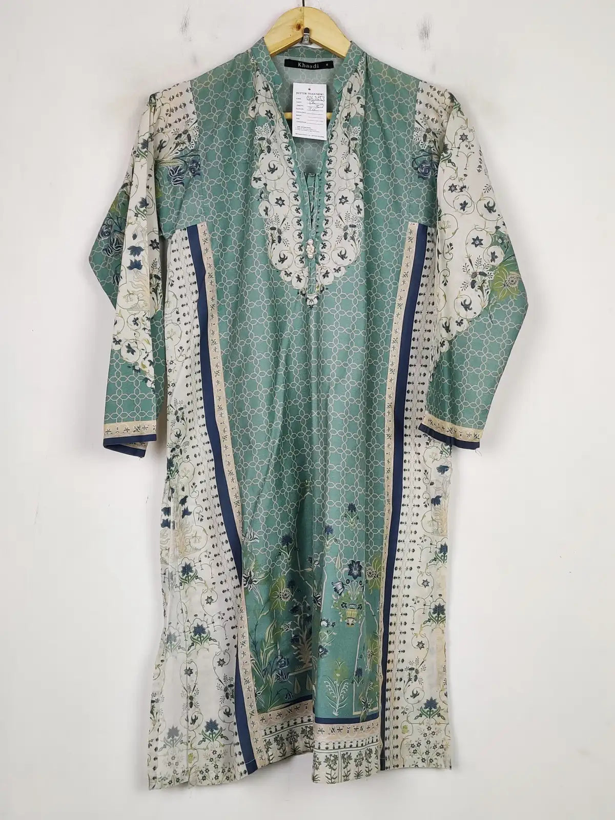 Buy online pre-used pre-loved 100% authentic & Original branded Khaadi (BK-2653) available in Pakistan. Top international brands avilable.