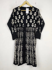 Buy online pre-used pre-loved 100% authentic & Original branded Unknown Brand (BK-2702) available in Pakistan. Top international brands avilable.