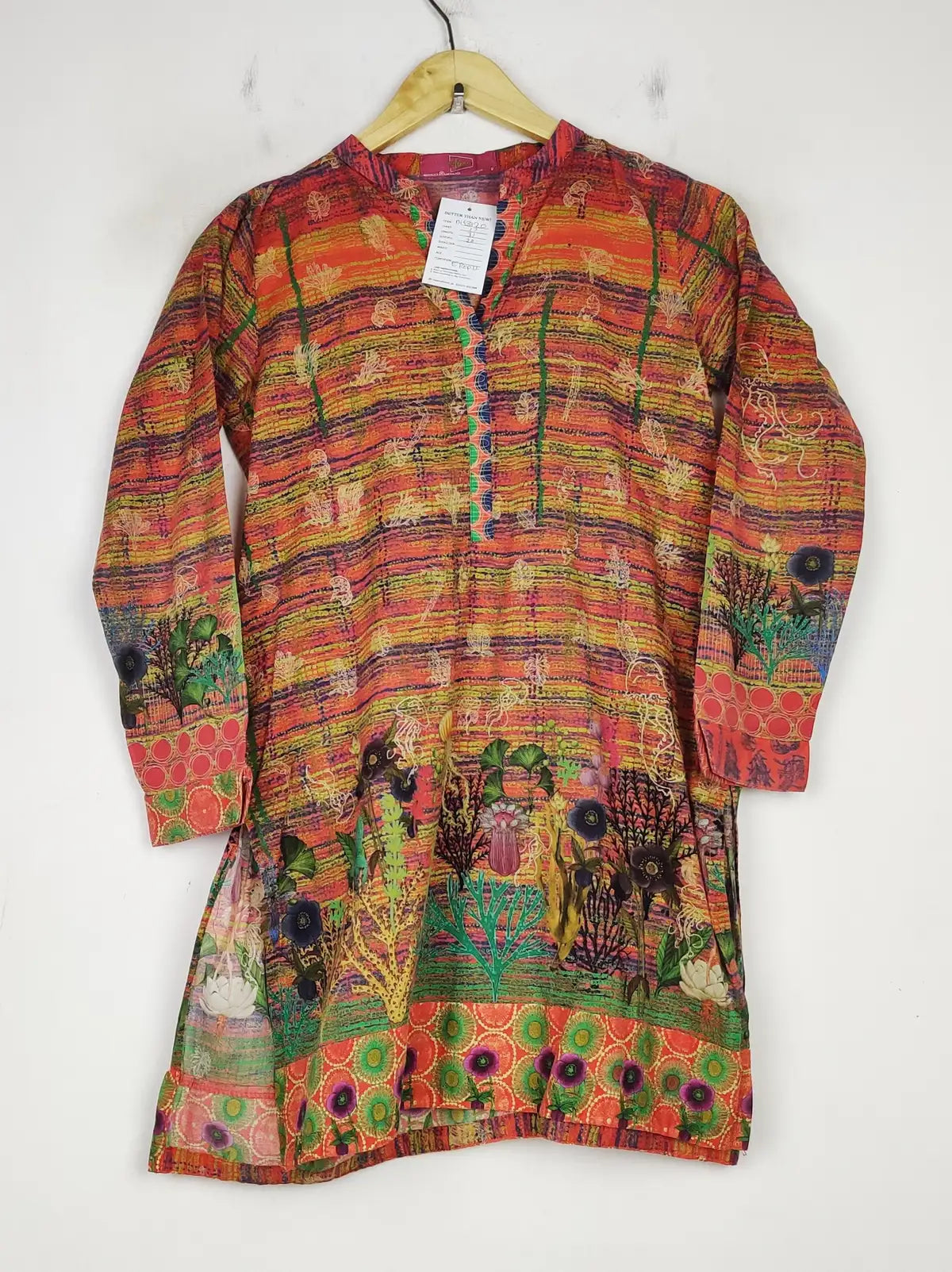 Buy online pre-used pre-loved 100% authentic & Original branded Bonanza Satrangi (BK-3120) available in Pakistan. Top international brands avilable.