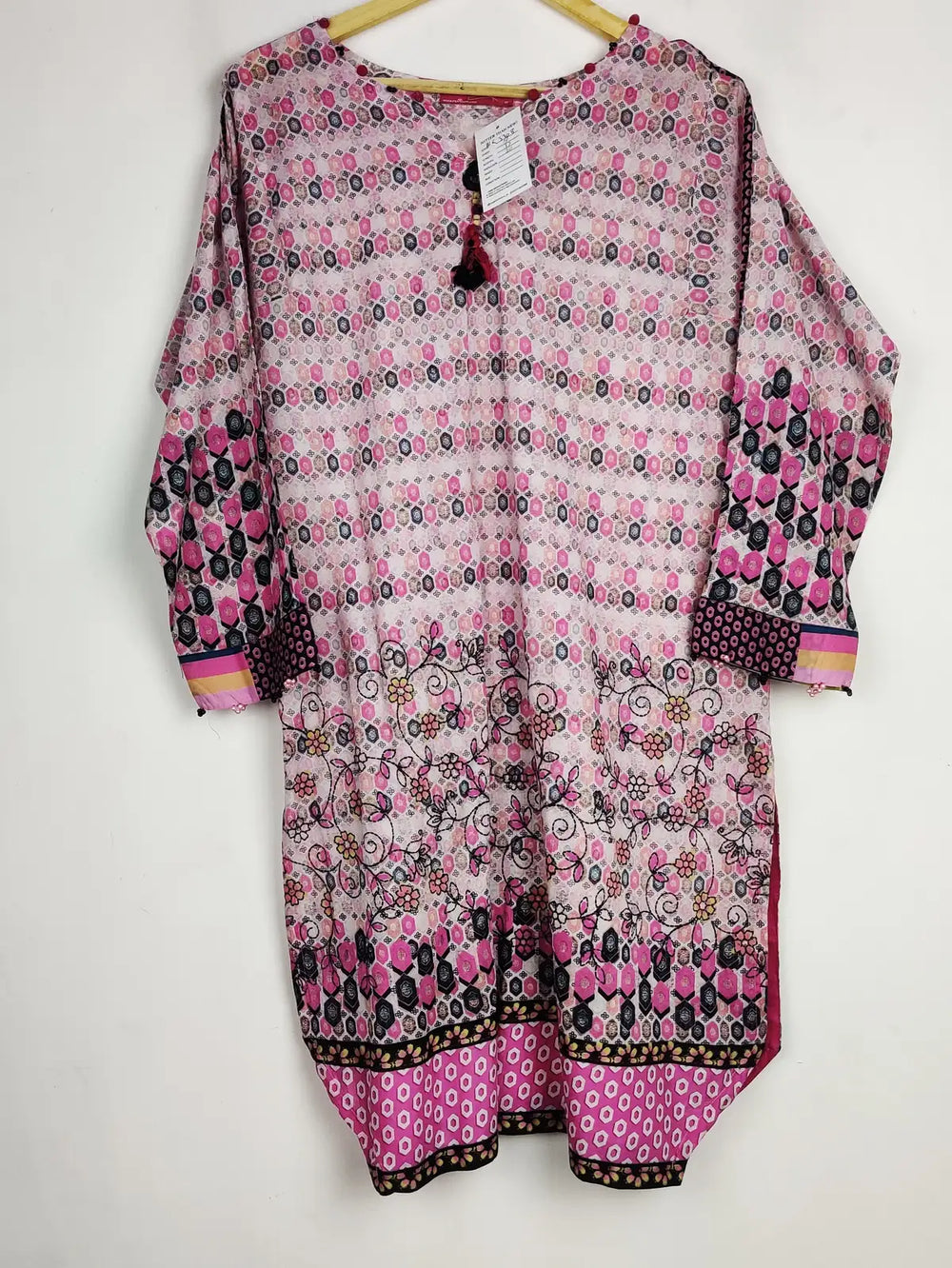 Buy online pre-used pre-loved 100% authentic & Original branded Alive (BK-3308) available in Pakistan. Top international brands avilable.