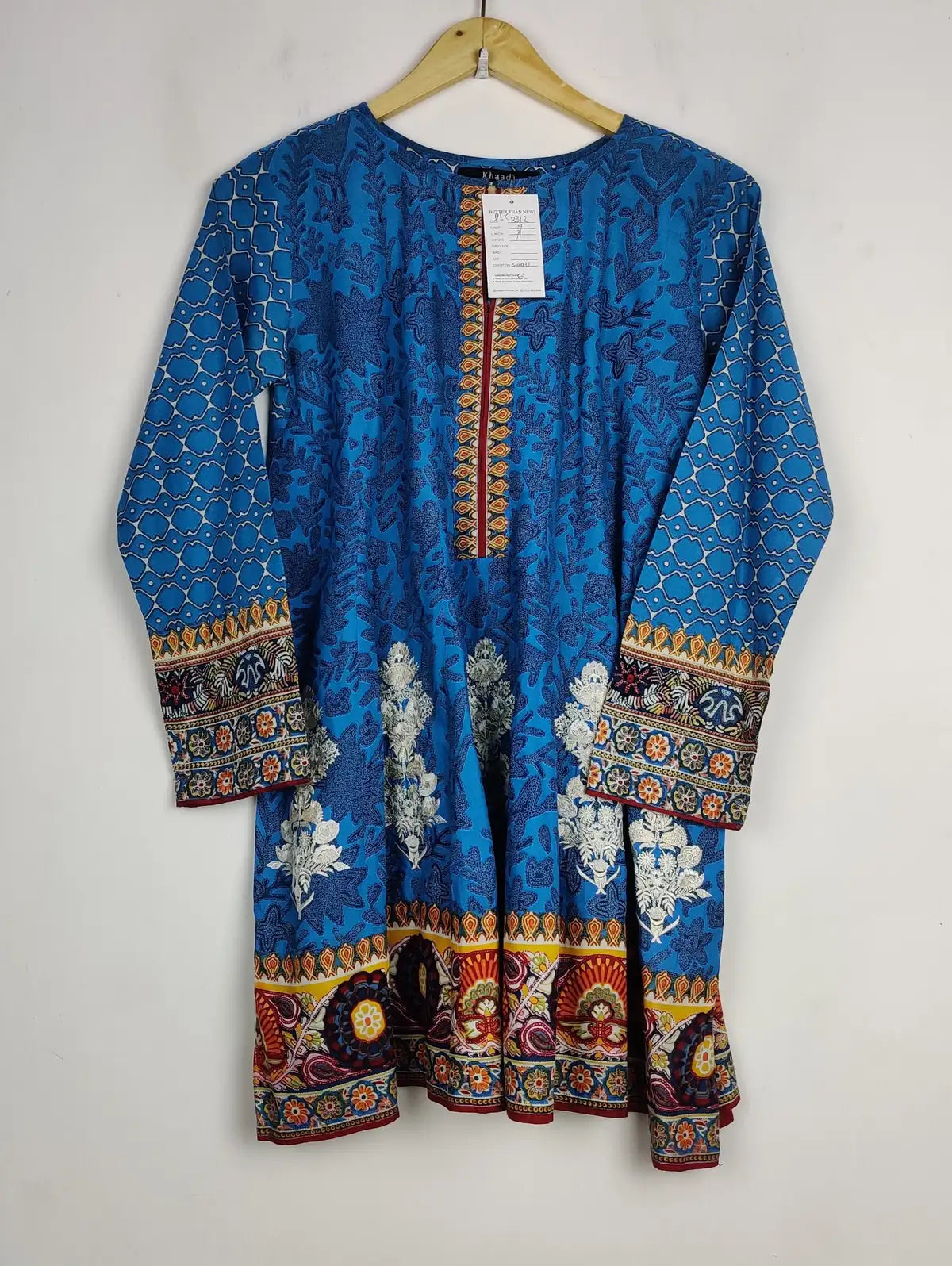 Buy online pre-used pre-loved 100% authentic & Original branded Khaadi (BK-3312) available in Pakistan. Top international brands avilable.