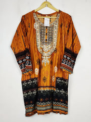 Buy online pre-used pre-loved 100% authentic & Original branded Unknown Brand (BK-3338) available in Pakistan. Top international brands avilable.