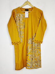 Buy online pre-used pre-loved 100% authentic & Original branded Mukhtaars (BK-3415) available in Pakistan. Top international brands avilable.