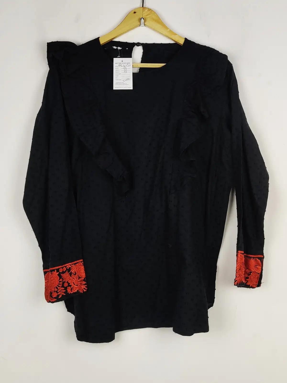 Buy online pre-used pre-loved 100% authentic & Original branded Khaadi (BK-3450) available in Pakistan. Top international brands avilable.