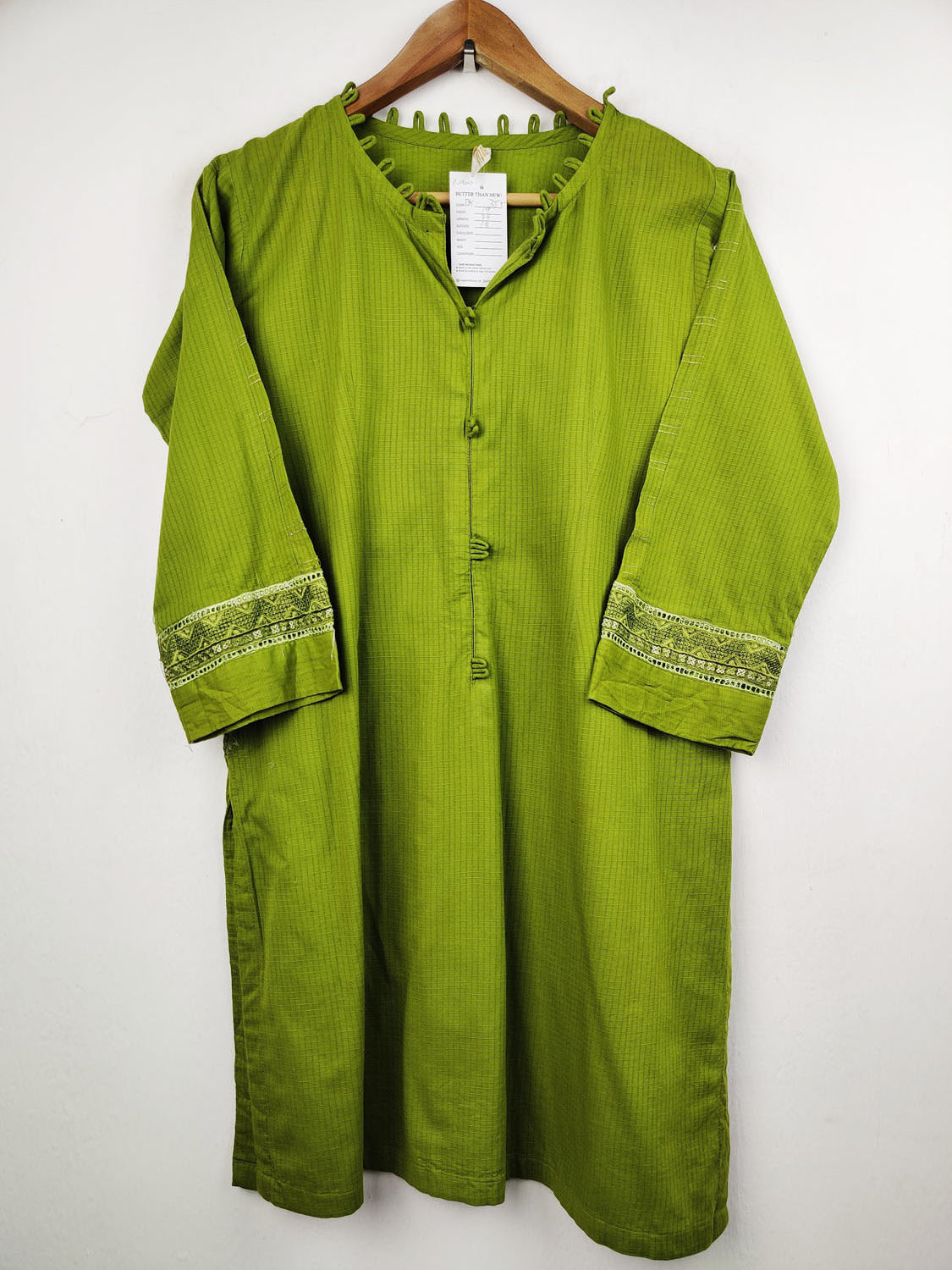 Buy online pre-used pre-loved 100% authentic & Original branded Motif (BK-355) available in Pakistan. Top international brands avilable.