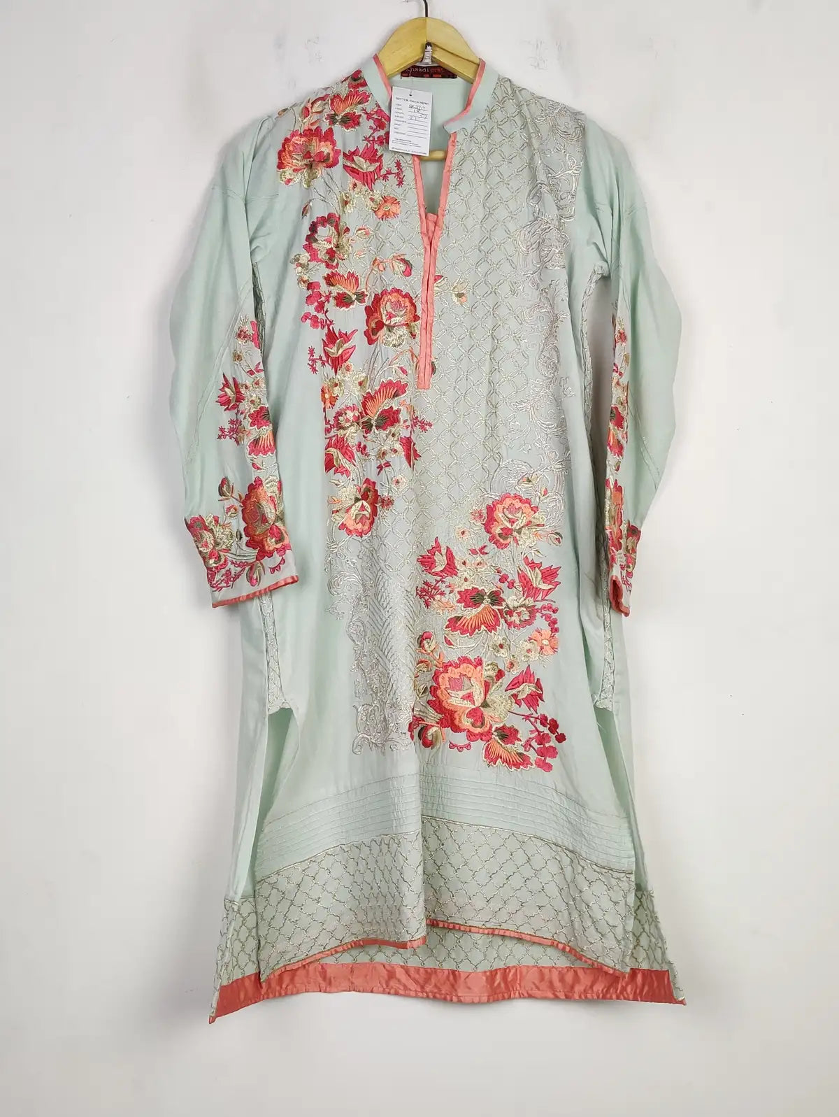 Buy online pre-used pre-loved 100% authentic & Original branded Khaadi (BK-3713) available in Pakistan. Top international brands avilable.