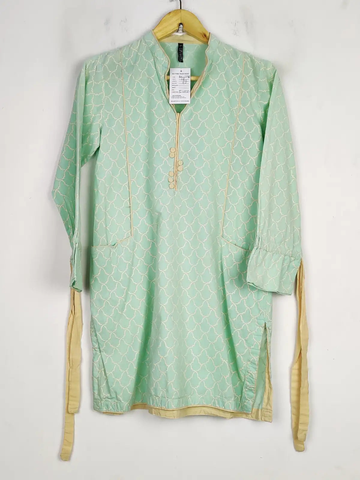Buy online pre-used pre-loved 100% authentic & Original branded Origins (BK-3795) available in Pakistan. Top international brands avilable.