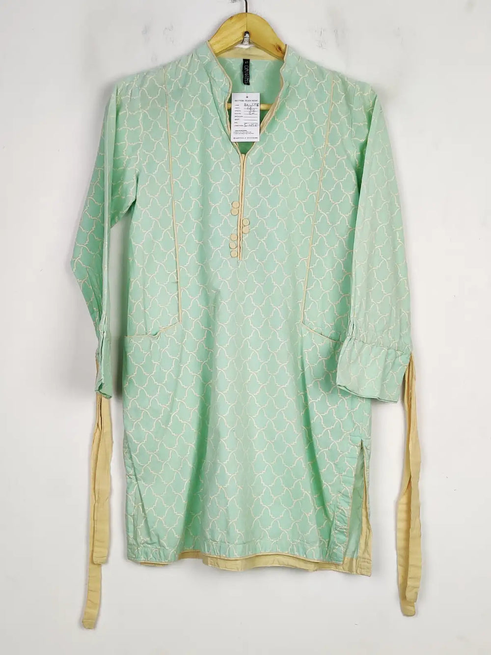 Buy online pre-used pre-loved 100% authentic & Original branded Origins (BK-3795) available in Pakistan. Top international brands avilable.