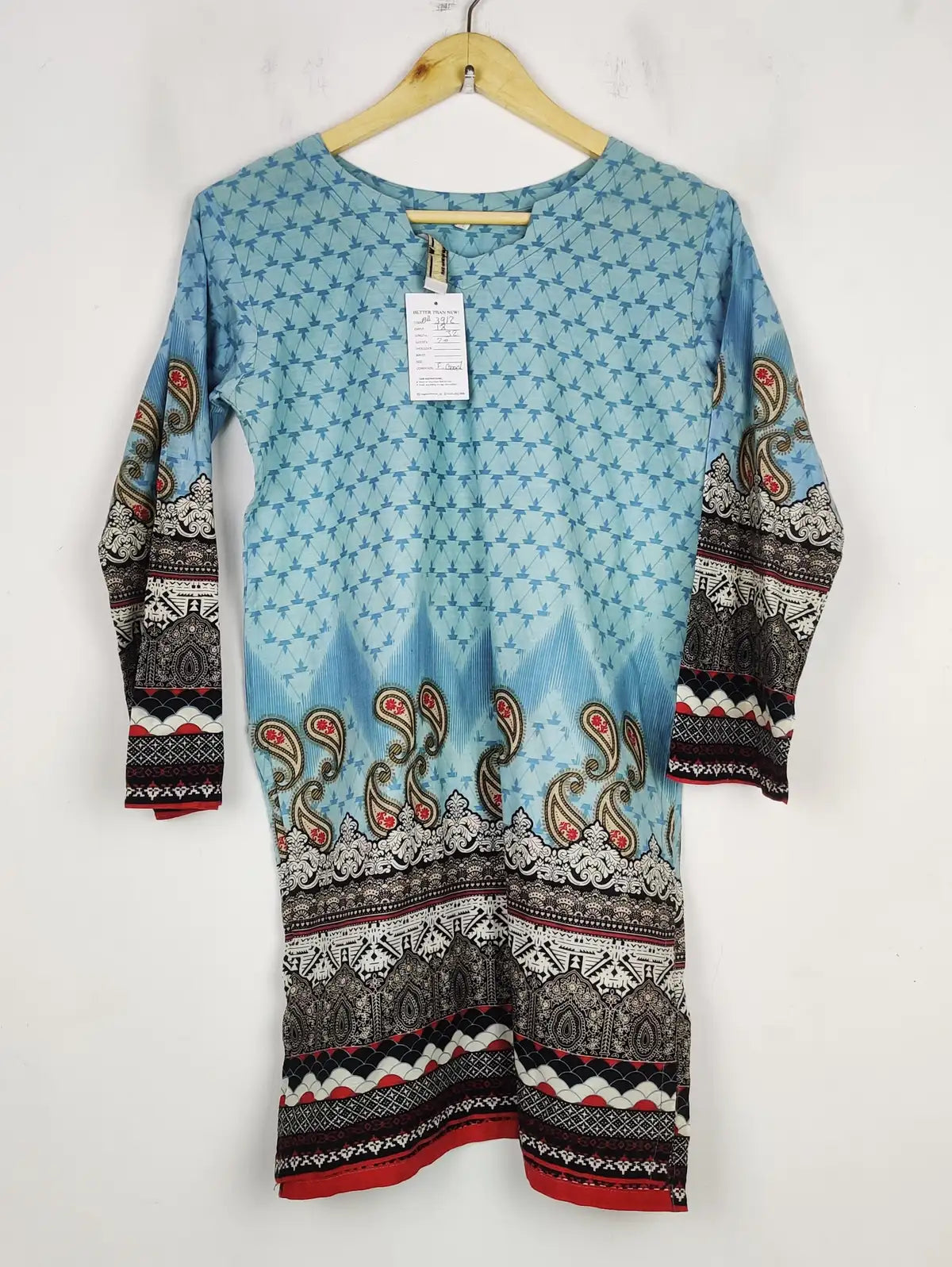 Buy online pre-used pre-loved 100% authentic & Original branded Kapray Bazar (BK-3912) available in Pakistan. Top international brands avilable.