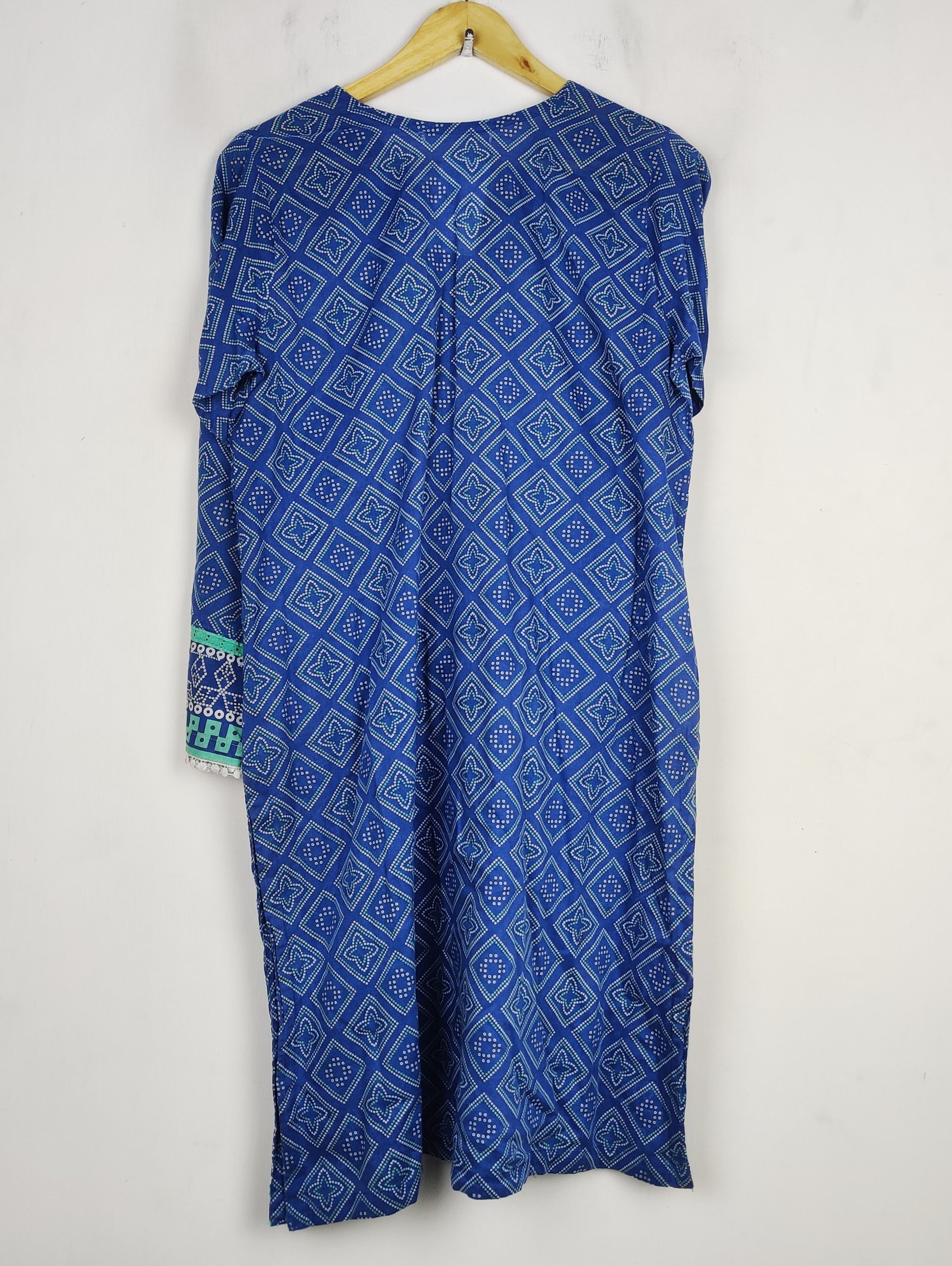 Unknown Brand (BK-3977)