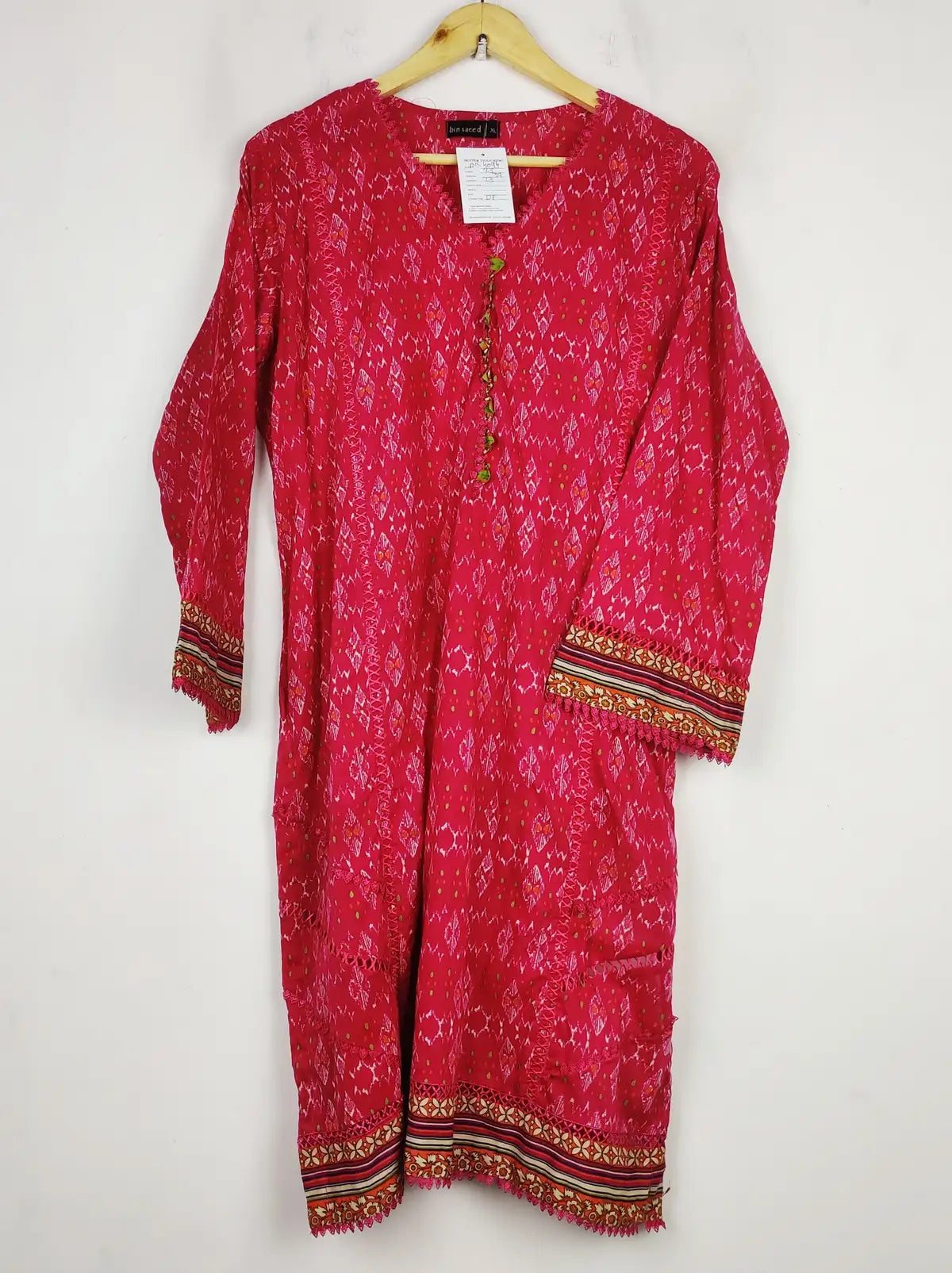 Buy online pre-used pre-loved 100% authentic & Original branded Bin Saeed (BK-4094) available in Pakistan. Top international brands avilable.