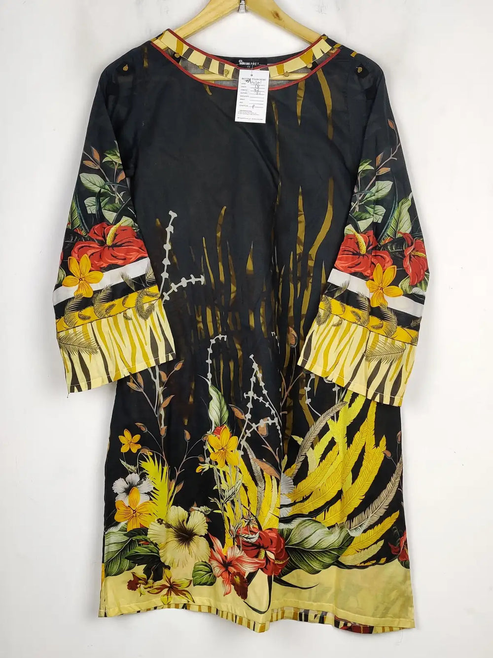 Buy online pre-used pre-loved 100% authentic & Original branded Ideas (BK-4101) available in Pakistan. Top international brands avilable.