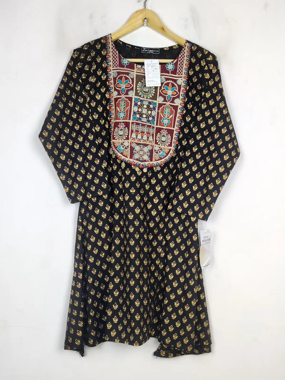 Buy online pre-used pre-loved 100% authentic & Original branded Zaiwa (BK-4414) available in Pakistan. Top international brands avilable.