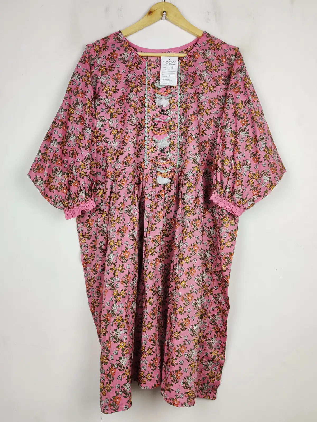 Buy online pre-used pre-loved 100% authentic & Original branded Unknown Brand (BK-4455) available in Pakistan. Top international brands avilable.