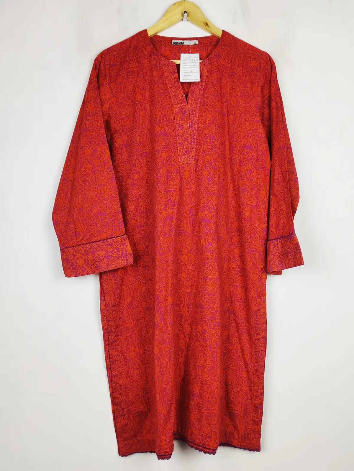 Buy online pre-used pre-loved 100% authentic & Original branded Khaadi (BK-4457) available in Pakistan. Top international brands avilable.