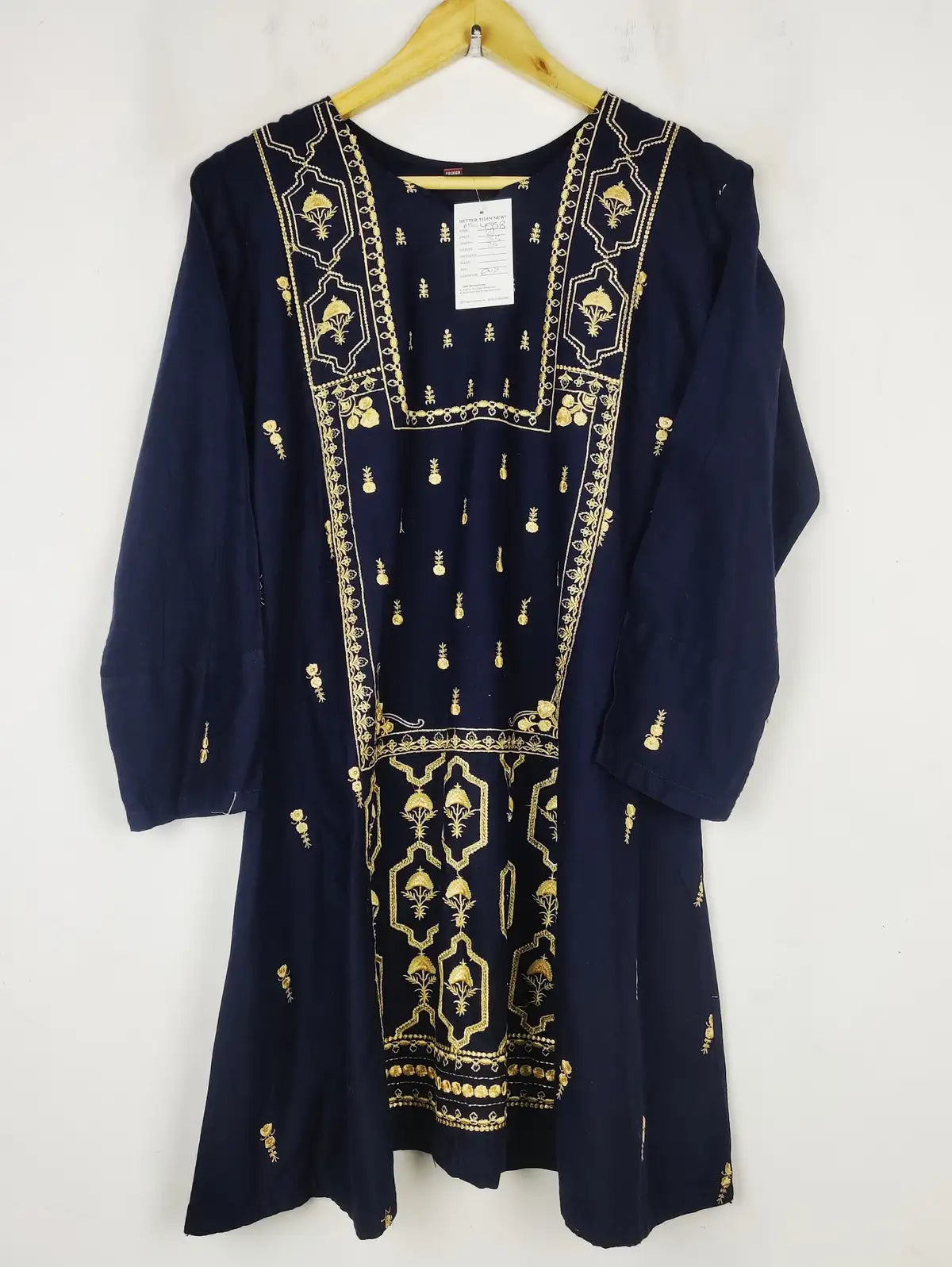 Buy online pre-used pre-loved 100% authentic & Original branded Bin Jamil (BK-4558) available in Pakistan. Top international brands avilable.