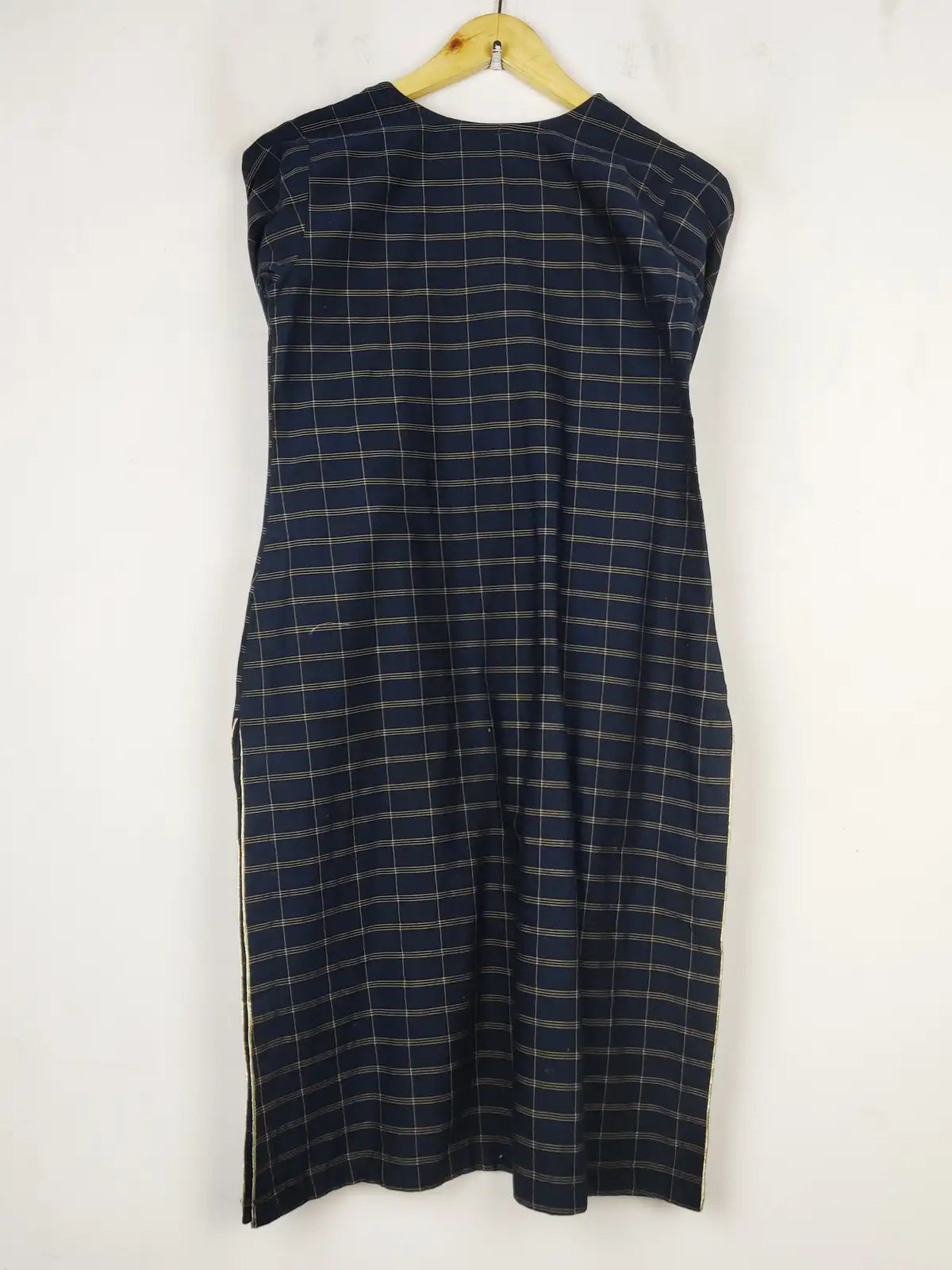 Motif (BK-4562)