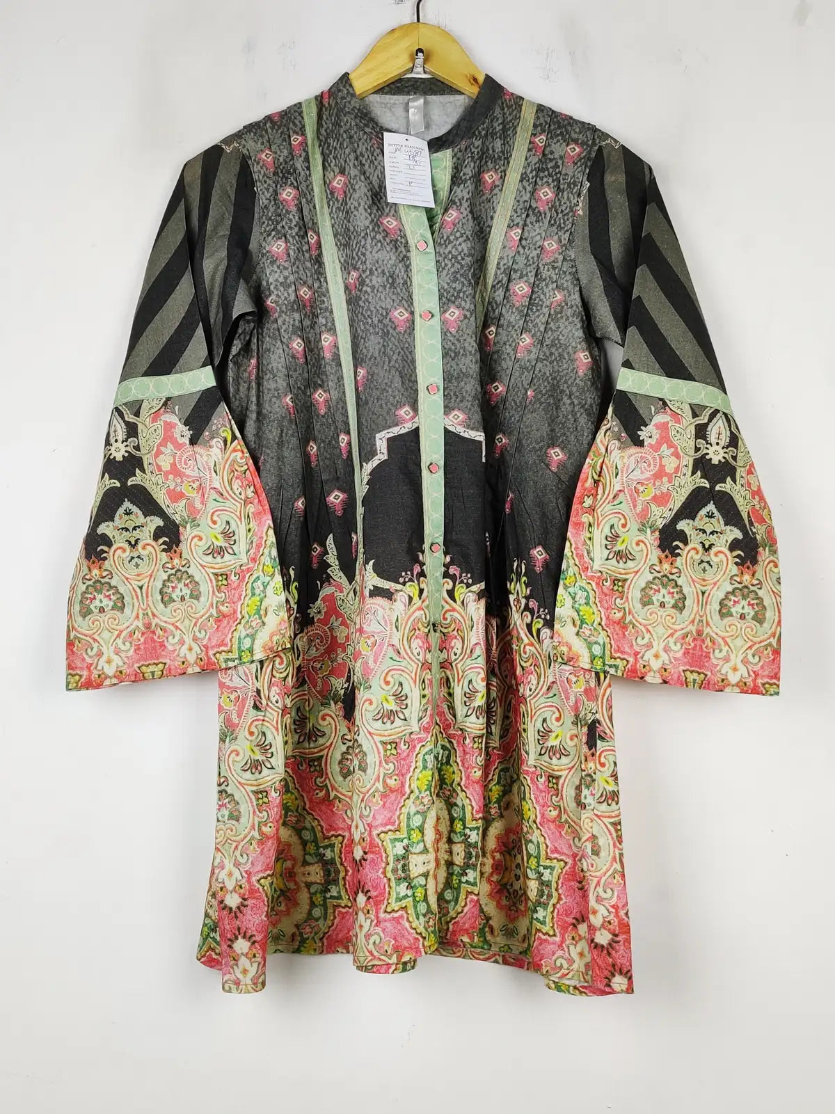 Buy online pre-used pre-loved 100% authentic & Original branded Stitch (BK-4587) available in Pakistan. Top international brands avilable.