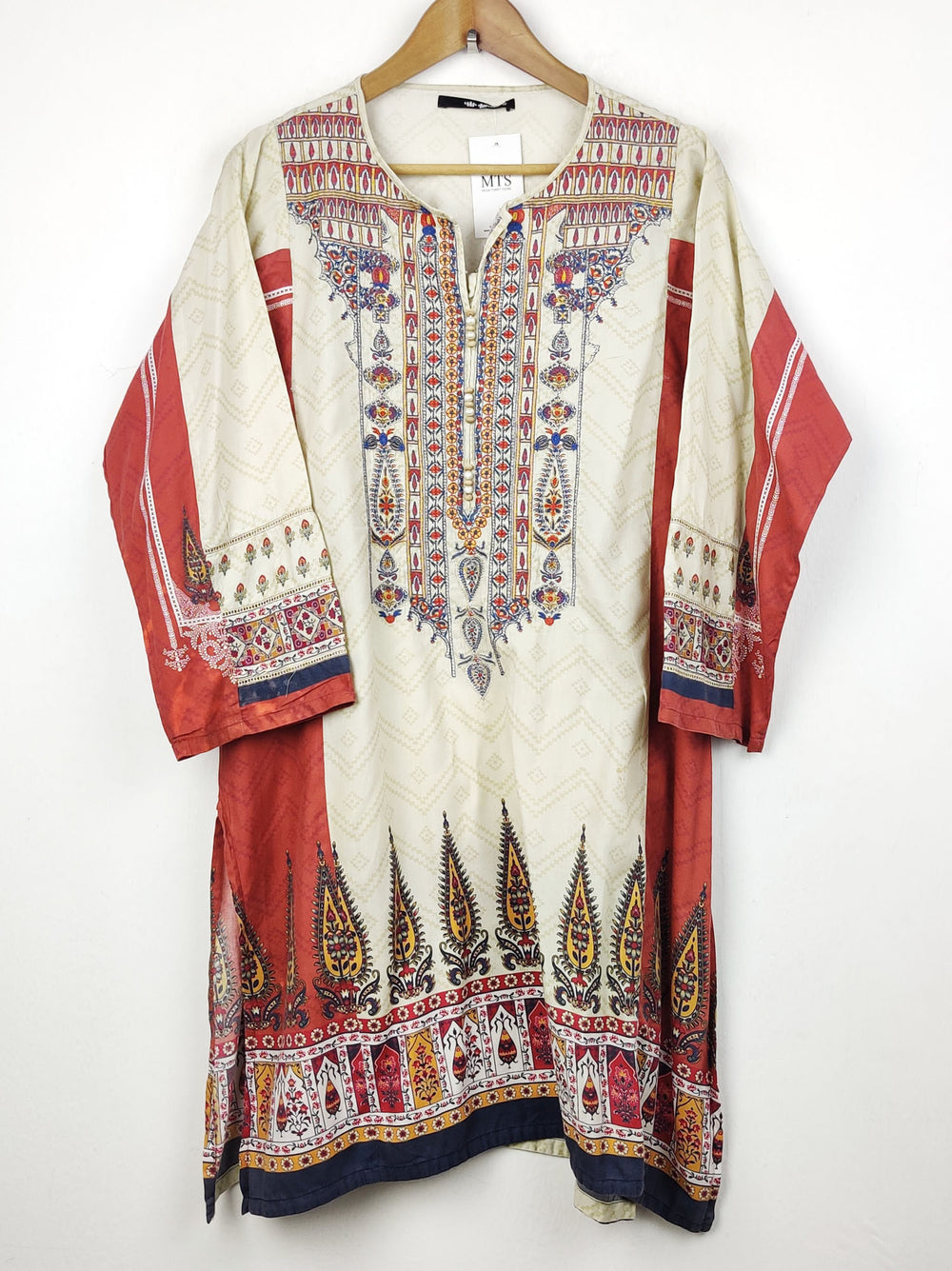 Buy online pre-used pre-loved 100% authentic & Original branded Khaadi (BK-459) available in Pakistan. Top international brands avilable.