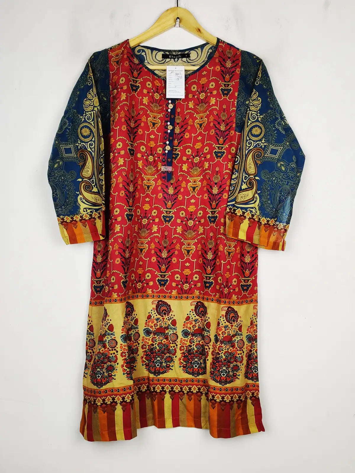 Buy online pre-used pre-loved 100% authentic & Original branded Khaadi (BK-4613) available in Pakistan. Top international brands avilable.