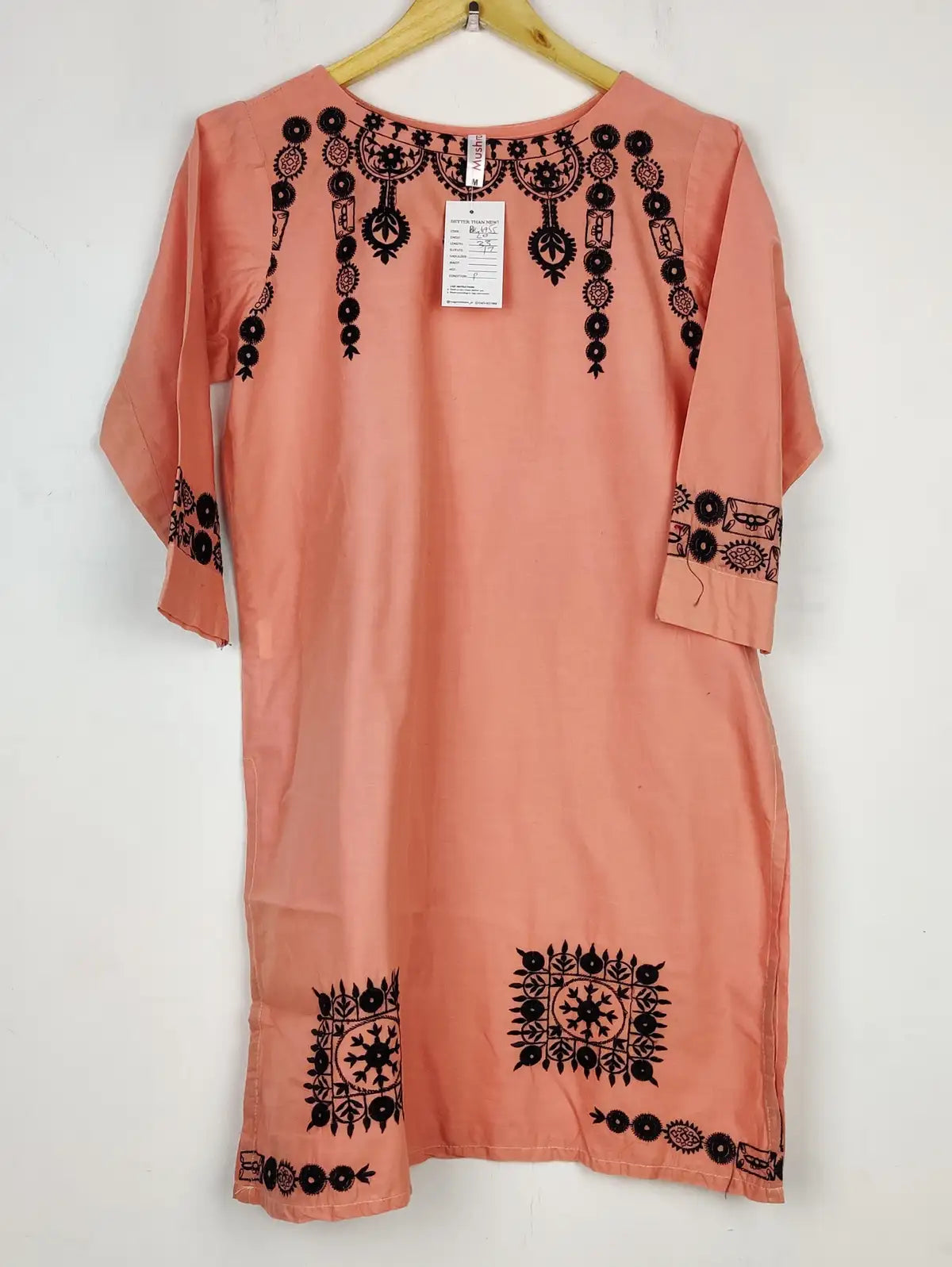 Buy online pre-used pre-loved 100% authentic & Original branded Mushroom (BK-4955) available in Pakistan. Top international brands avilable.