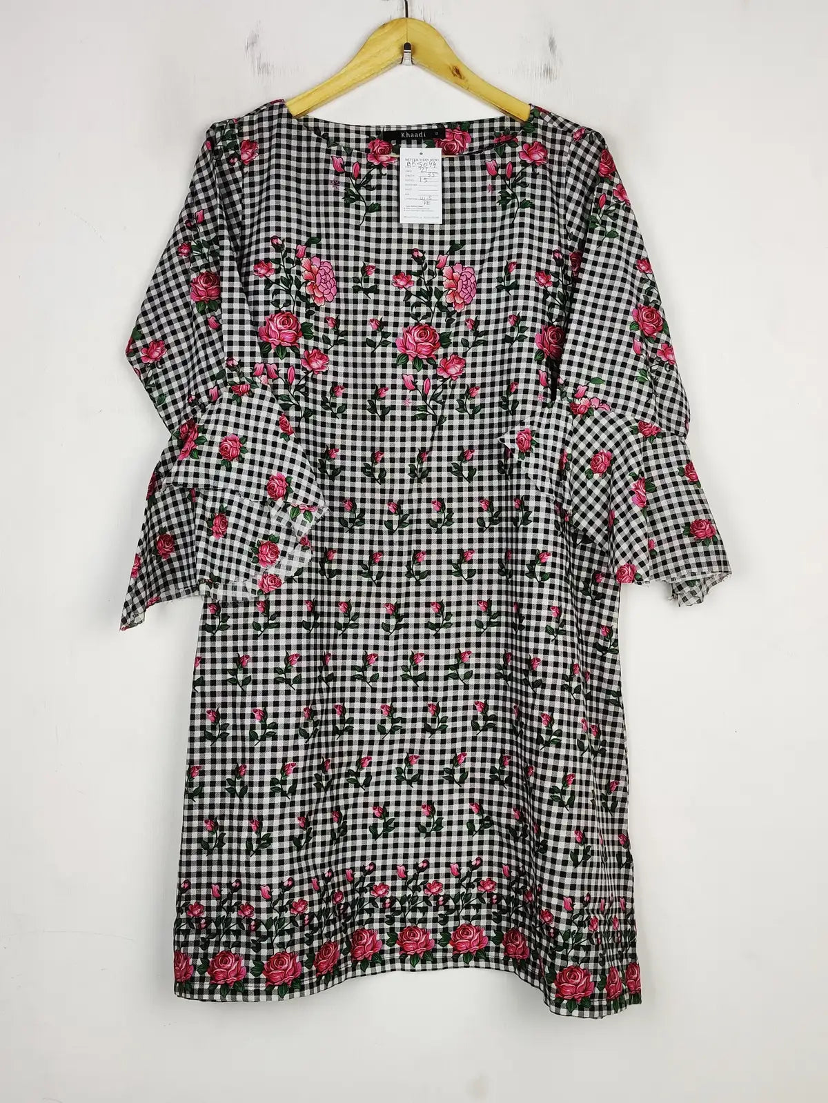 Buy online pre-used pre-loved 100% authentic & Original branded Khaadi (BK-5044) available in Pakistan. Top international brands avilable.