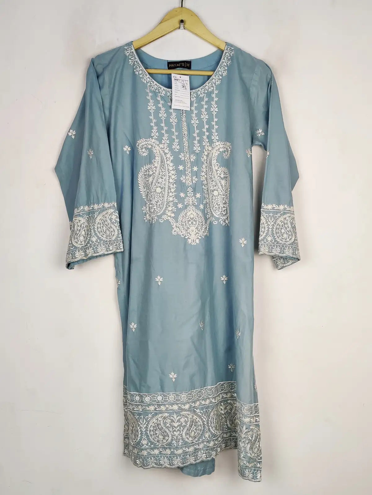 Buy online pre-used pre-loved 100% authentic & Original branded Khaadi (BK-5196) available in Pakistan. Top international brands avilable.
