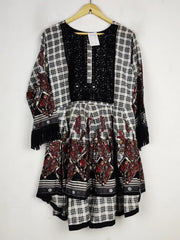 Buy online pre-used pre-loved 100% authentic & Original branded Unknown Brand (BK-5235) available in Pakistan. Top international brands avilable.