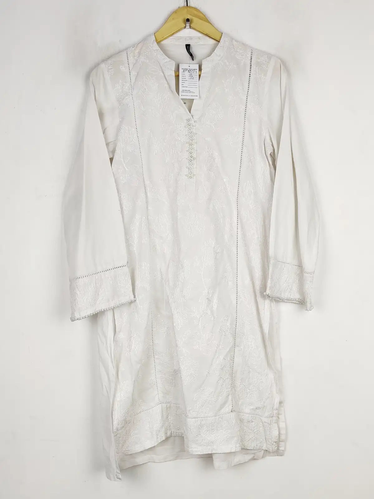 Buy online pre-used pre-loved 100% authentic & Original branded Beechtree (BK-5354) available in Pakistan. Top international brands avilable.