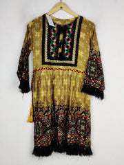 Buy online pre-used pre-loved 100% authentic & Original branded Unknown Brand (BK-5373) available in Pakistan. Top international brands avilable.
