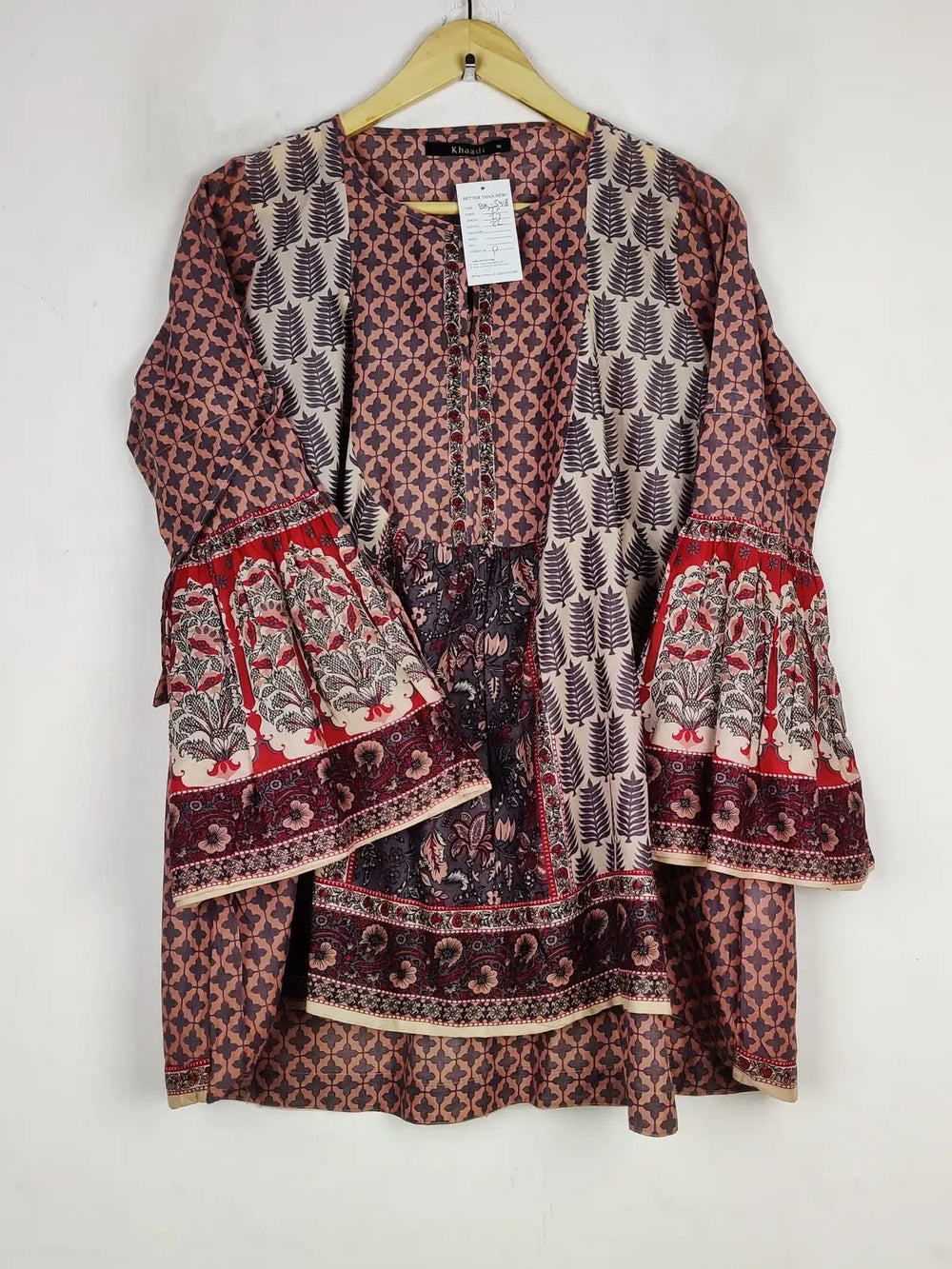 Buy online pre-used pre-loved 100% authentic & Original branded Khaadi (BK-5418) available in Pakistan. Top international brands avilable.