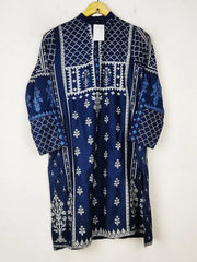 Buy online pre-used pre-loved 100% authentic & Original branded Khaadi (BK-5564) available in Pakistan. Top international brands avilable.