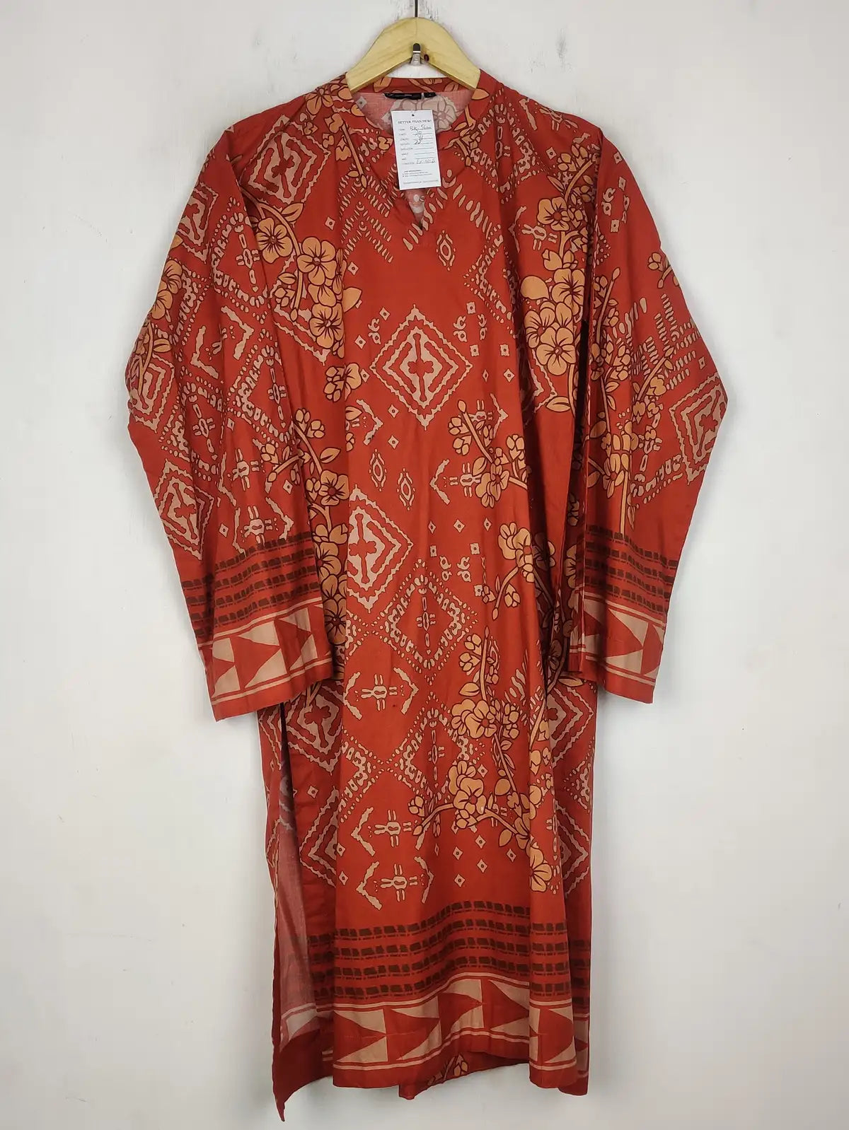 Buy online pre-used pre-loved 100% authentic & Original branded Al Karam (BK-5660) available in Pakistan. Top international brands avilable.