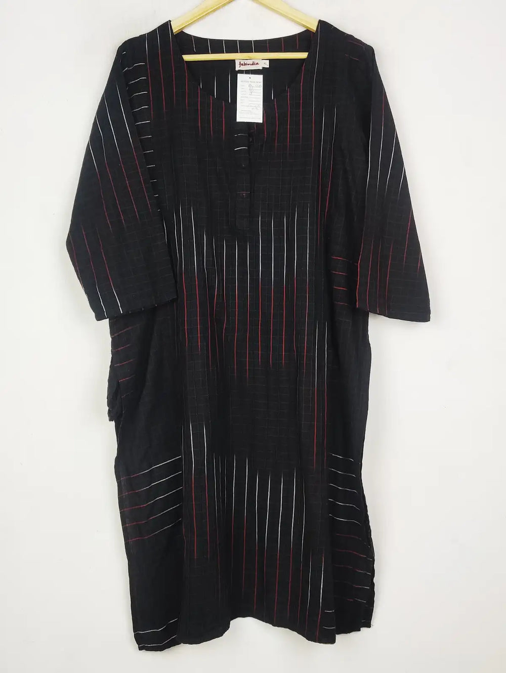 Buy online pre-used pre-loved 100% authentic & Original branded Fabindia (BK-5685) available in Pakistan. Top international brands avilable.