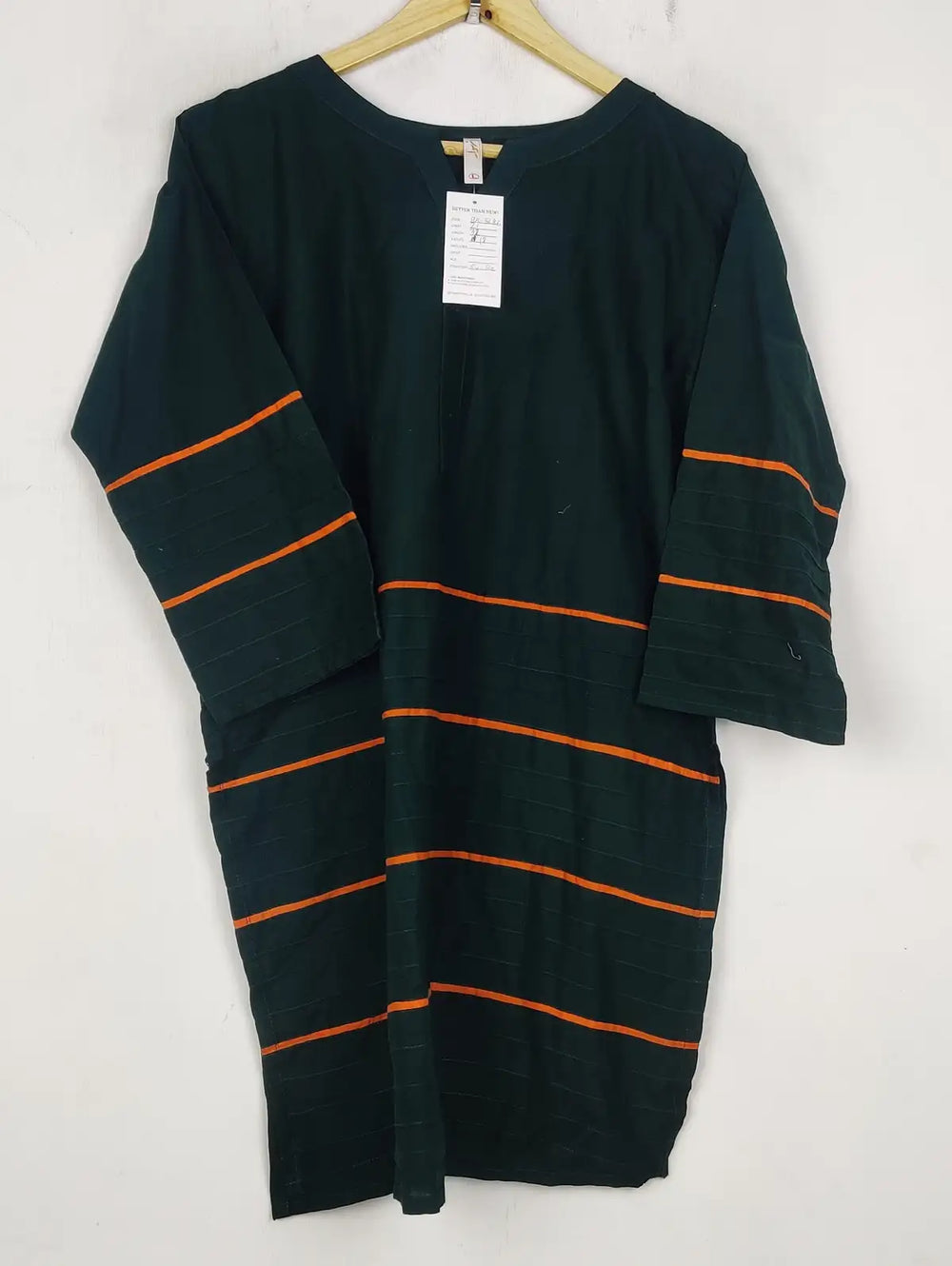 Buy online pre-used pre-loved 100% authentic & Original branded Tehwaar (BK-5686) available in Pakistan. Top international brands avilable.