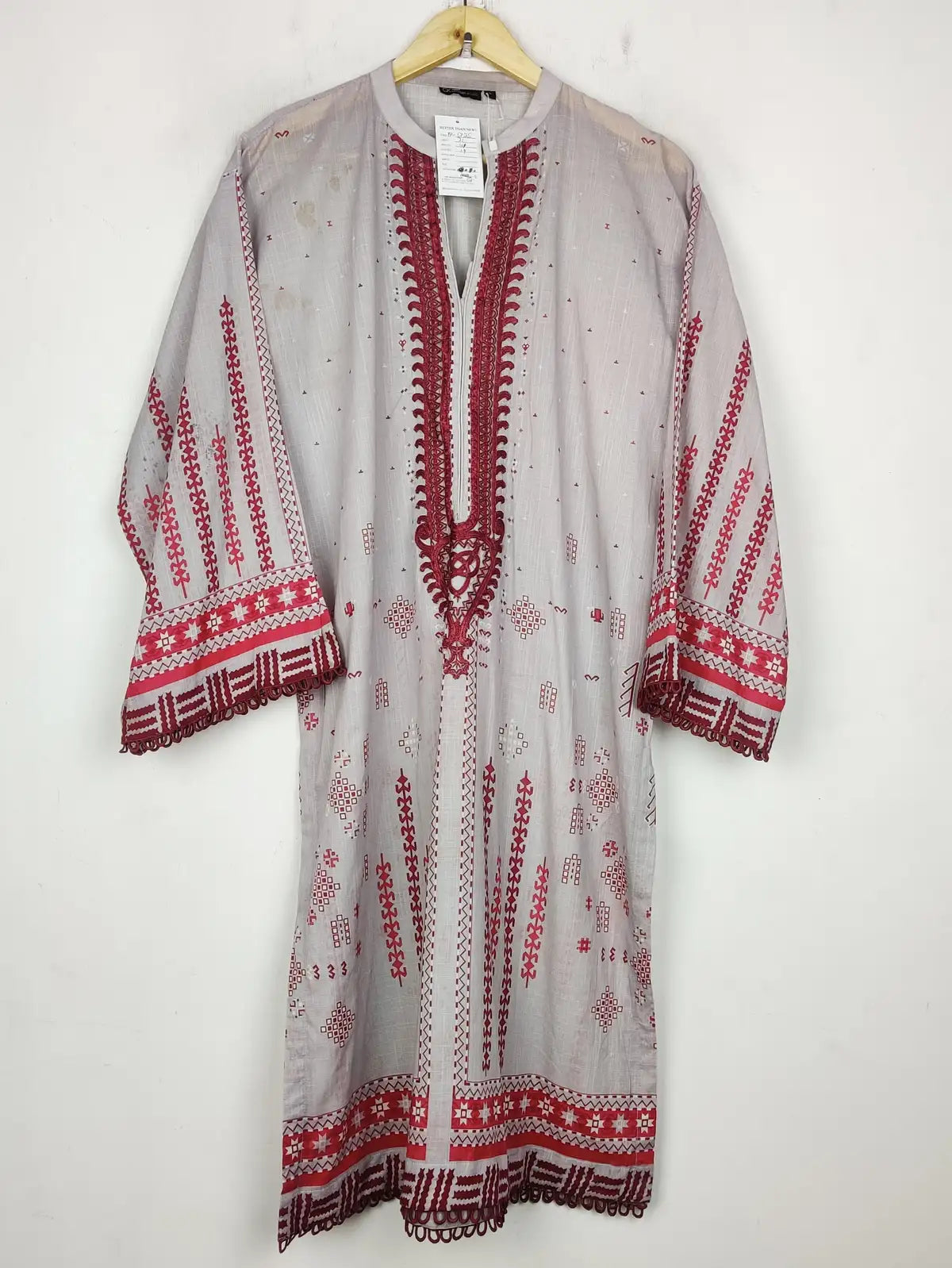 Buy online pre-used pre-loved 100% authentic & Original branded Al Karam (BK-5725) available in Pakistan. Top international brands avilable.