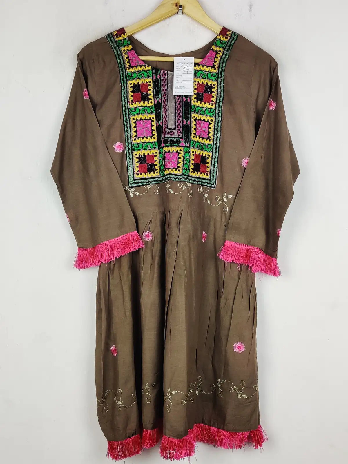 Buy online pre-used pre-loved 100% authentic & Original branded Unknown Brand (BK-5800) available in Pakistan. Top international brands avilable.