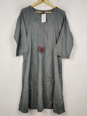 Buy online pre-used pre-loved 100% authentic & Original branded Nishat (BK-5838) available in Pakistan. Top international brands avilable.