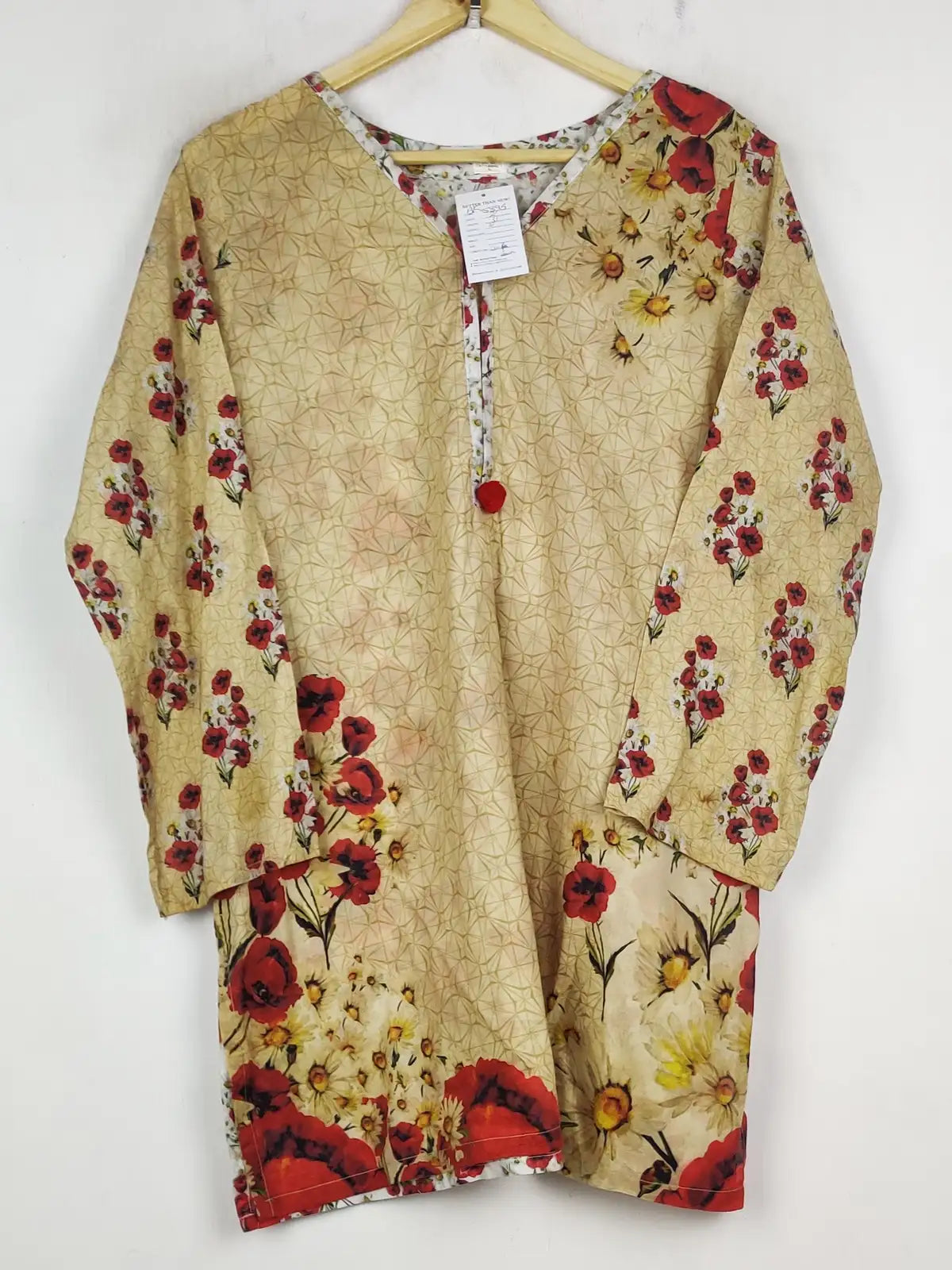 Buy online pre-used pre-loved 100% authentic & Original branded So Kamal (BK-5895) available in Pakistan. Top international brands avilable.