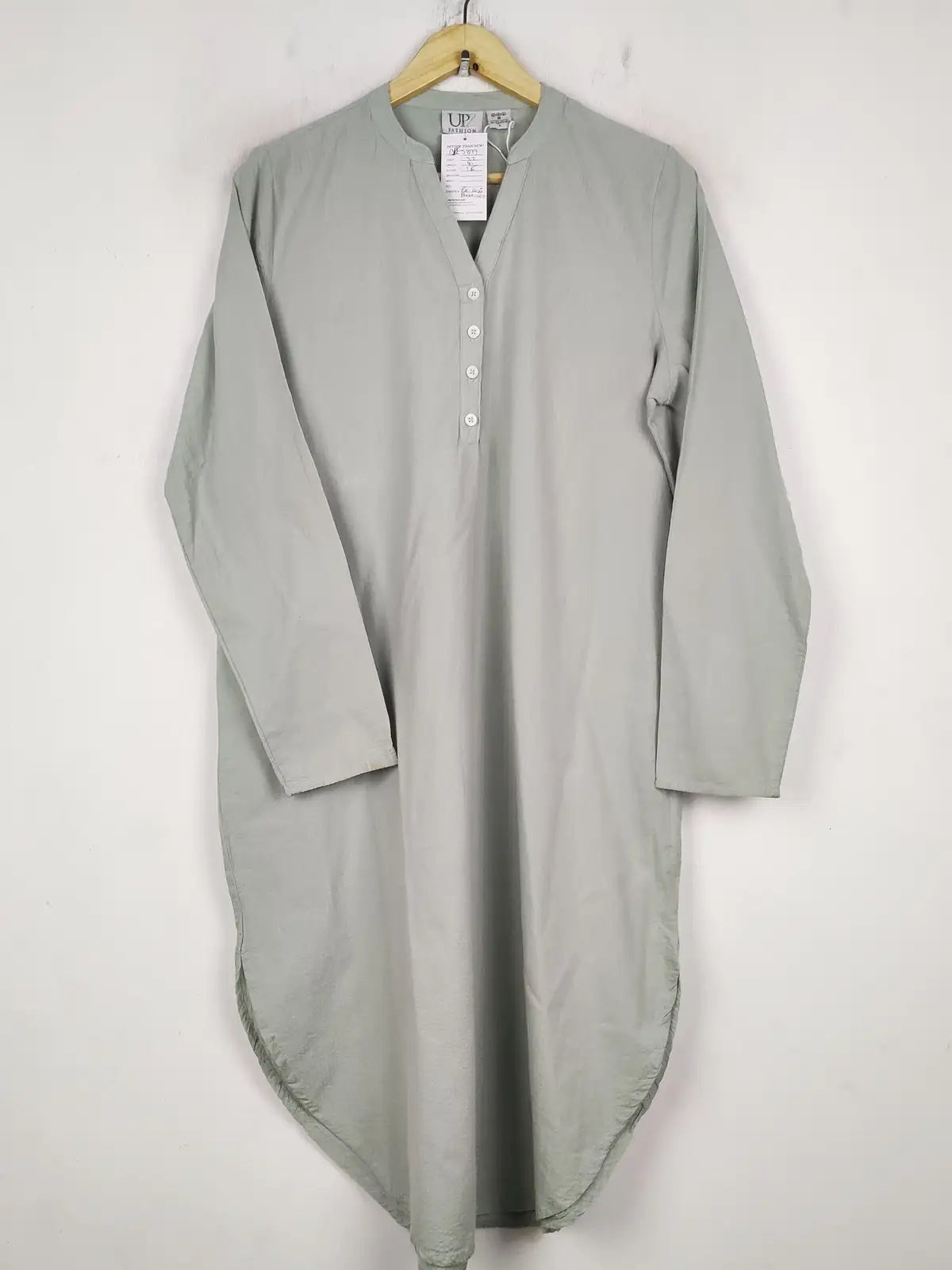 Buy online pre-used pre-loved 100% authentic & Original branded Up 2 (BK-5899) available in Pakistan. Top international brands avilable.