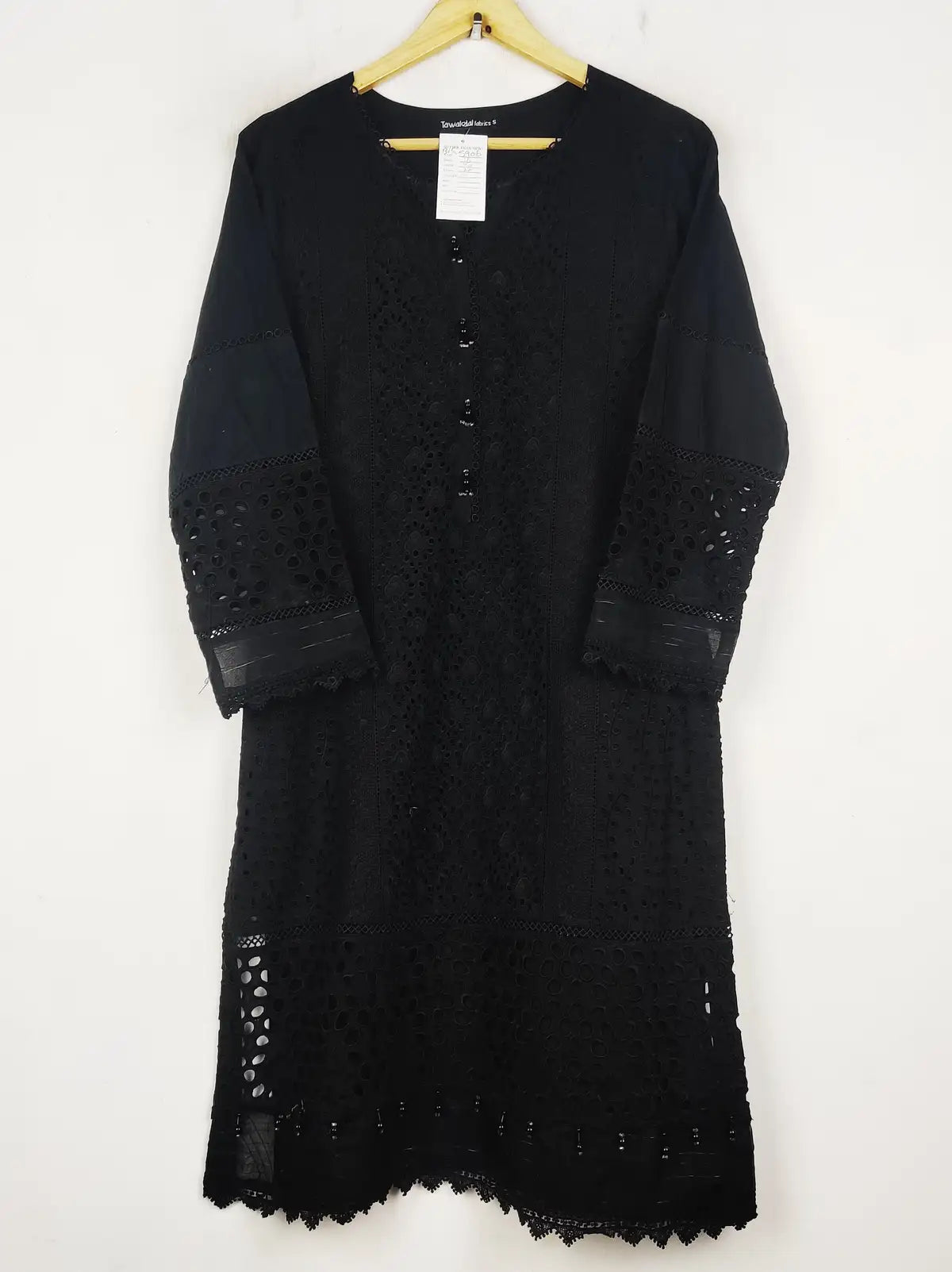 Buy online pre-used pre-loved 100% authentic & Original branded Tawakal (BK-5906) available in Pakistan. Top international brands avilable.